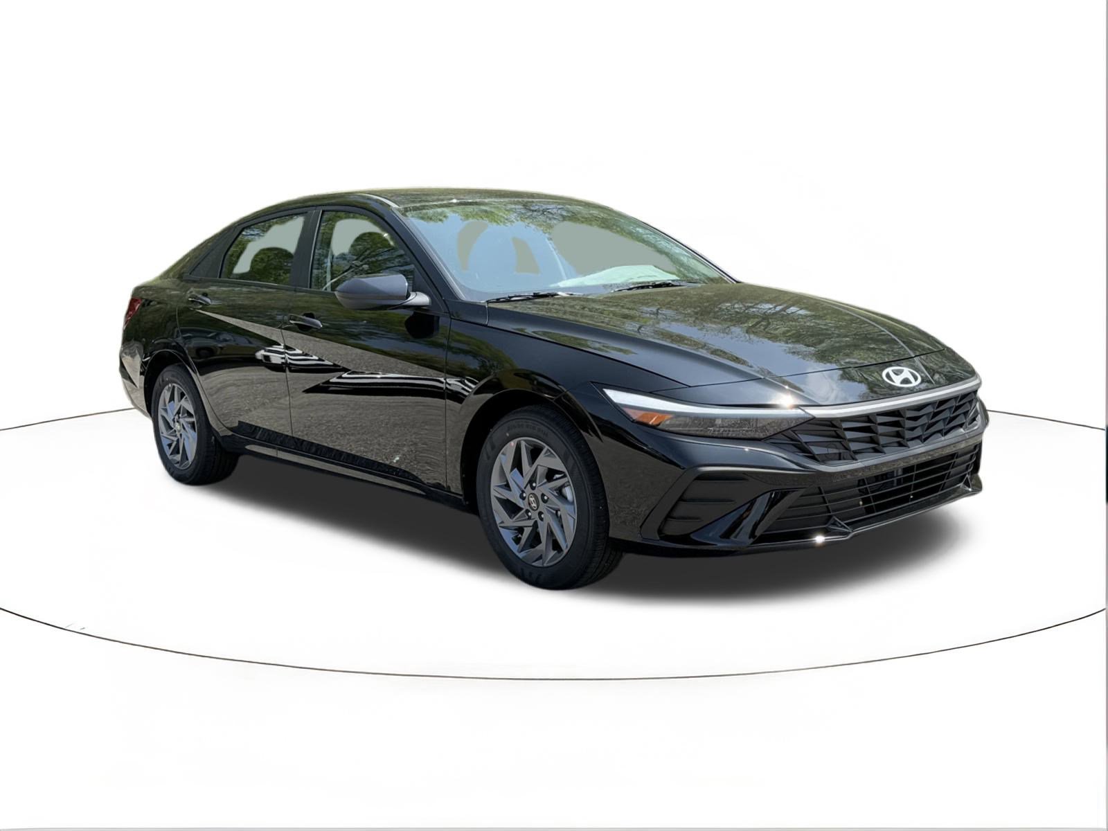 2025 Hyundai Elantra Blue's photo