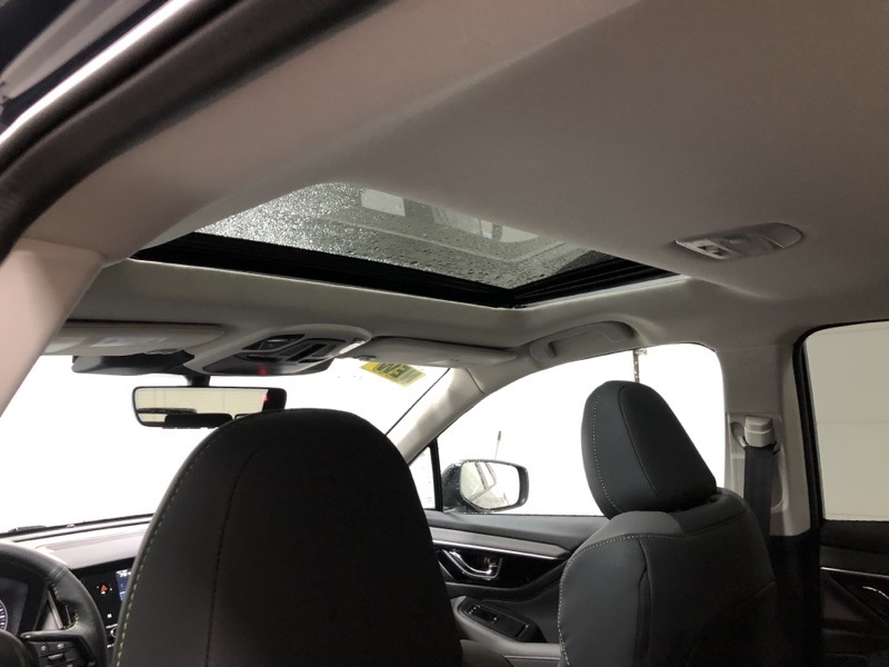 2025 Subaru Outback Onyx Edition photo 16