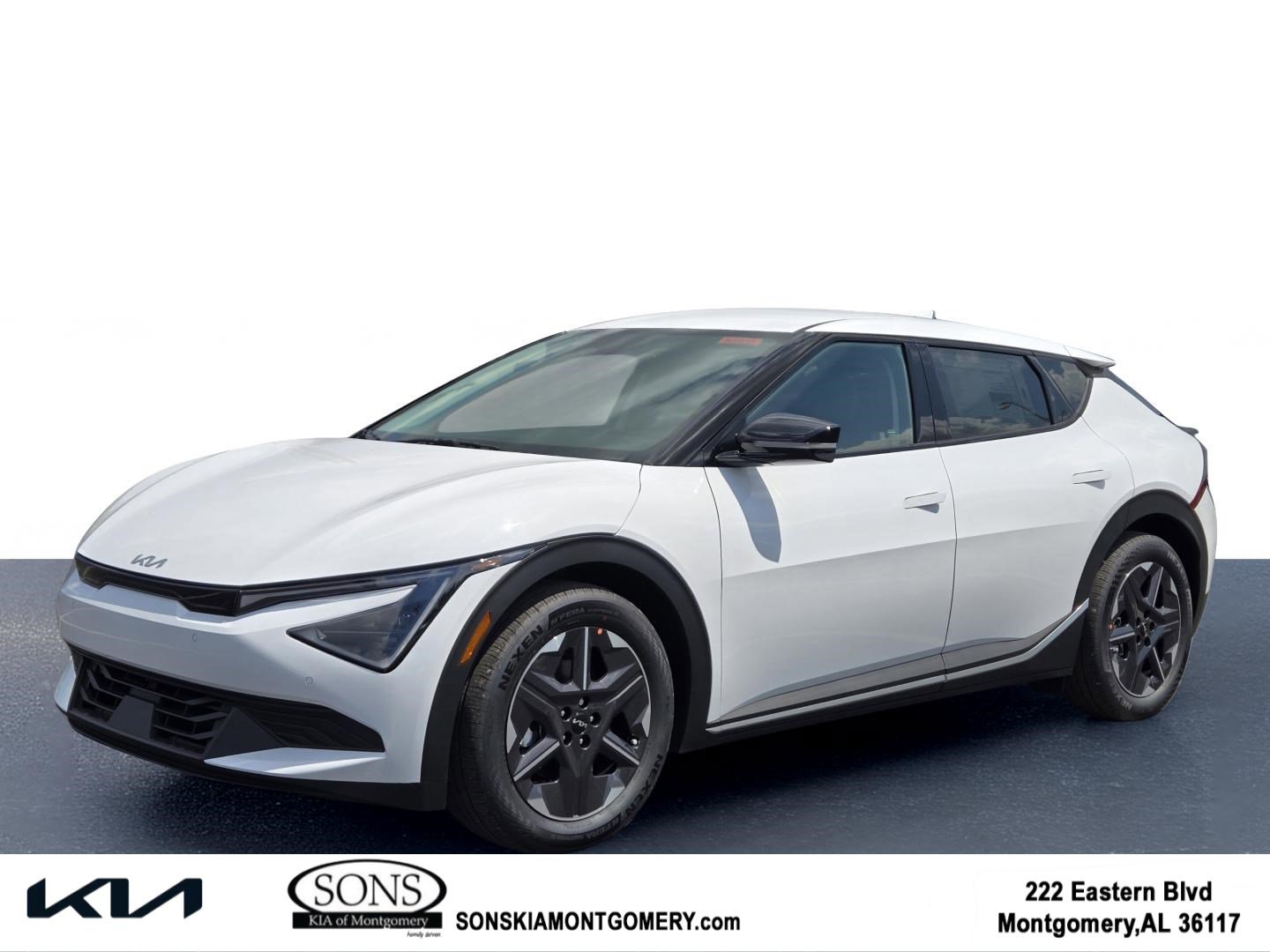 2025 Kia EV6 Light's photo