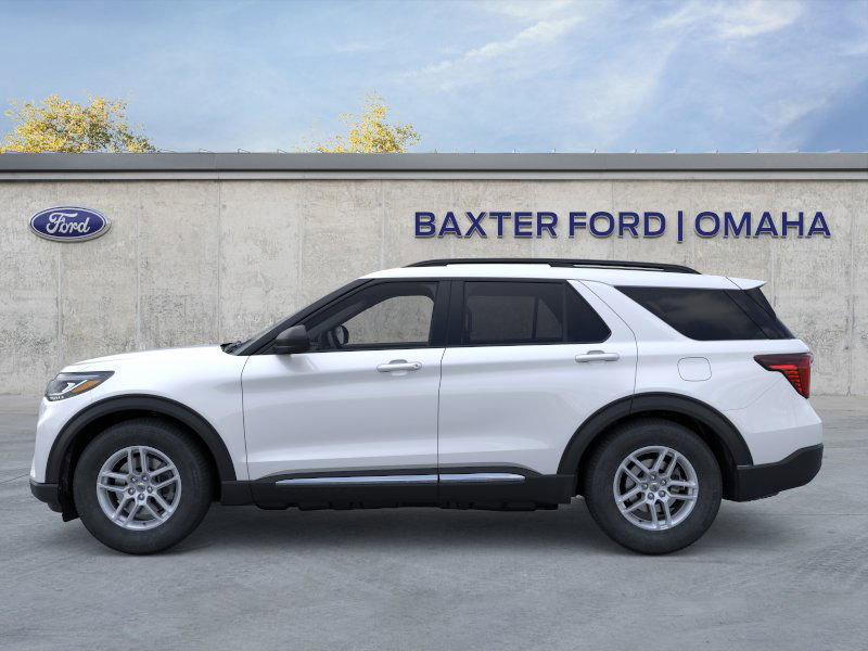2025 Ford Explorer photo 15