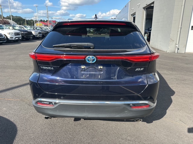 2023 Toyota Venza XLE photo 6