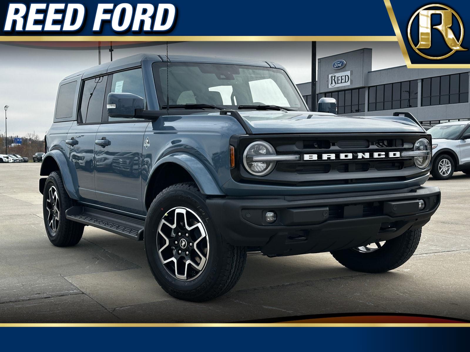 2025 Ford Bronco 4-Door Outer Banks's photo