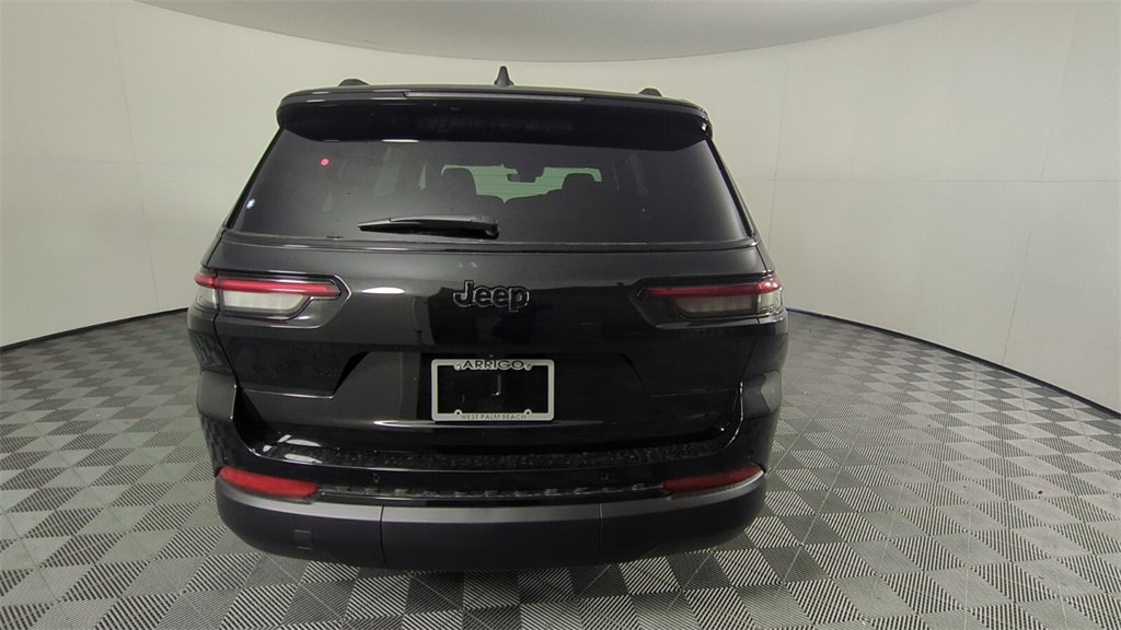 2025 Jeep Grand Cherokee Altitude X photo 3
