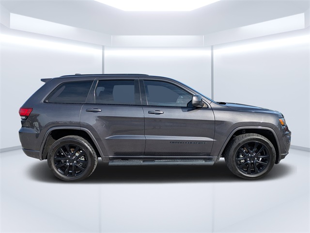 Used 2018 Jeep Grand Cherokee Altitude with VIN 1C4RJFAG6JC360750 for sale in St. Augustine, FL