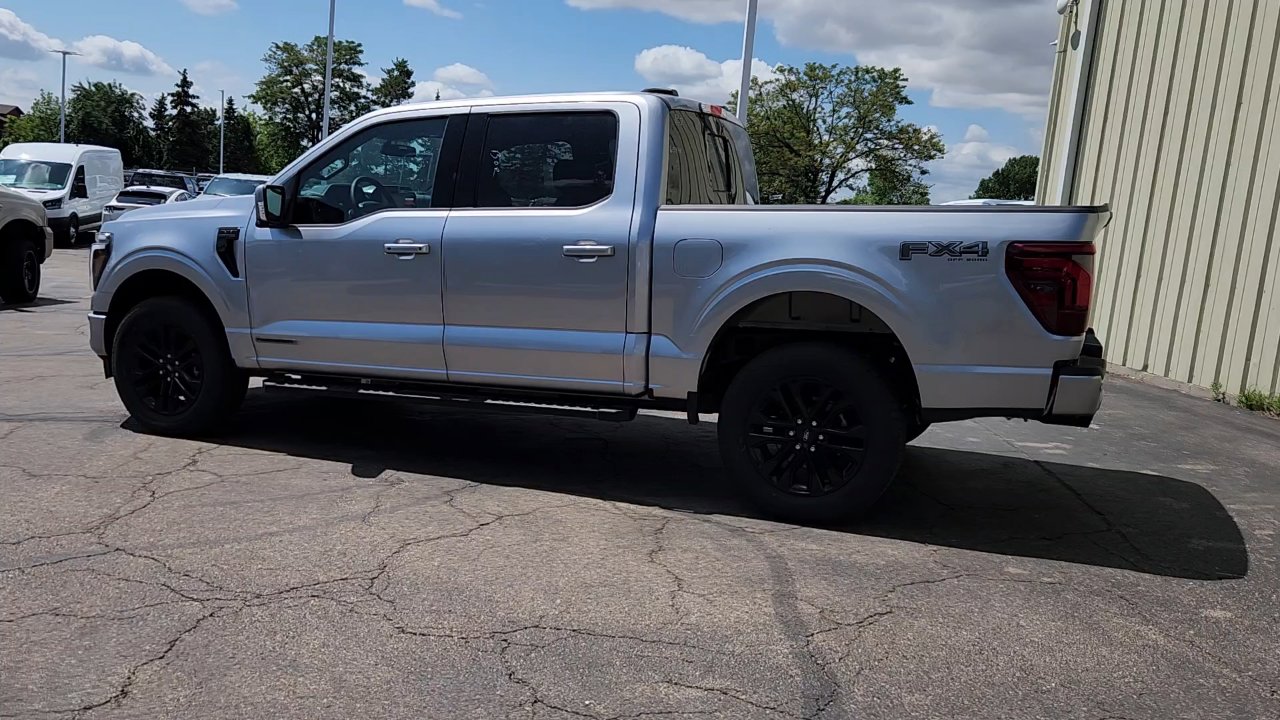 2025 Ford F-150 Lariat photo 4