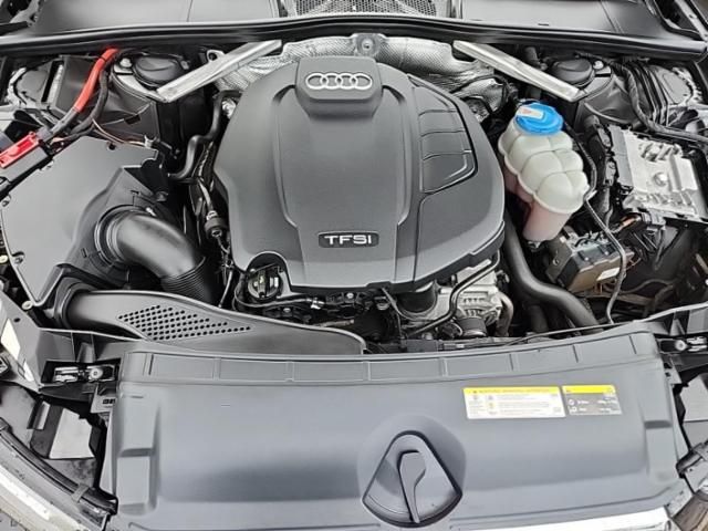 2017 Audi A4 2.0T Premium Plus Quattro photo 9
