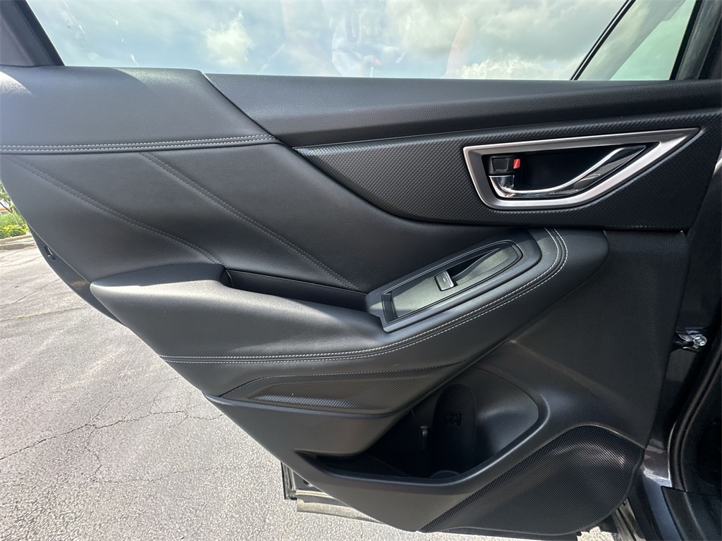2019 Subaru Forester Limited photo 22