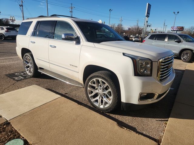2016 GMC Yukon SLT's photo