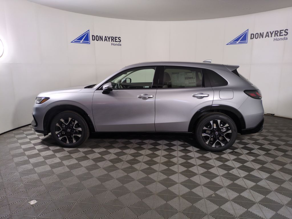 2026 Honda HR-V EX-L photo 2