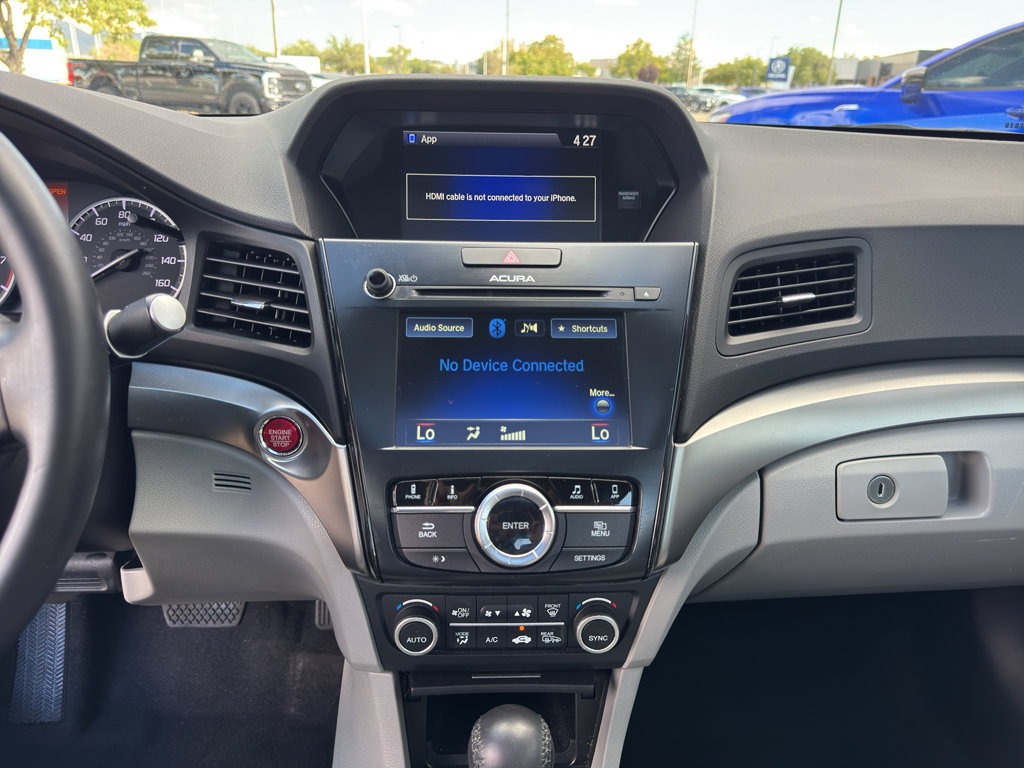 2018 Acura ILX Premium photo 13