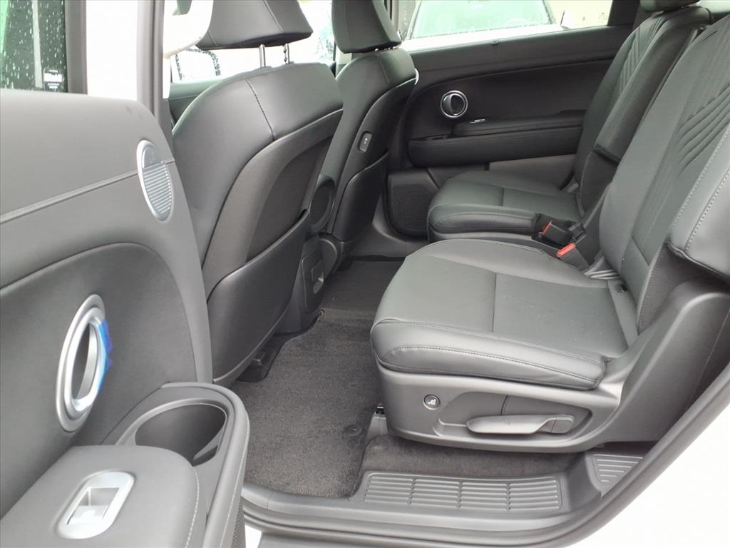 2026 Hyundai Palisade SEL photo 4