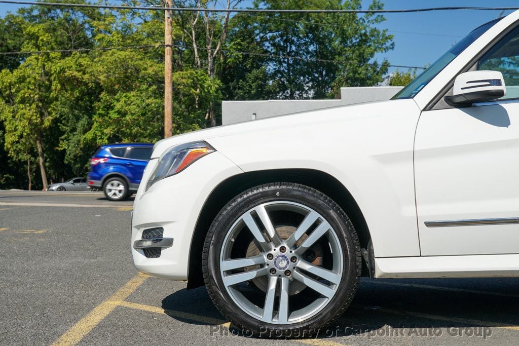 2015 Mercedes Benz GLK 350 4MATIC photo 2