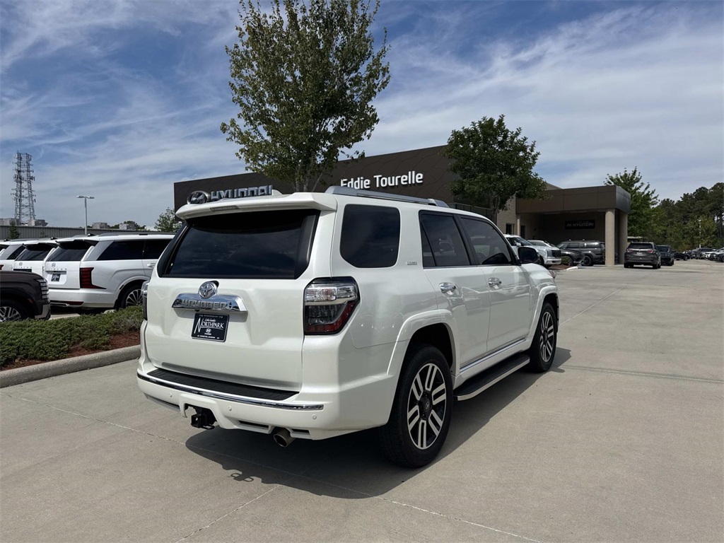 2022 Toyota 4Runner Limited photo 3