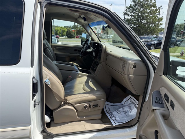 2003 Chevrolet Silverado 2500HD LT photo 4