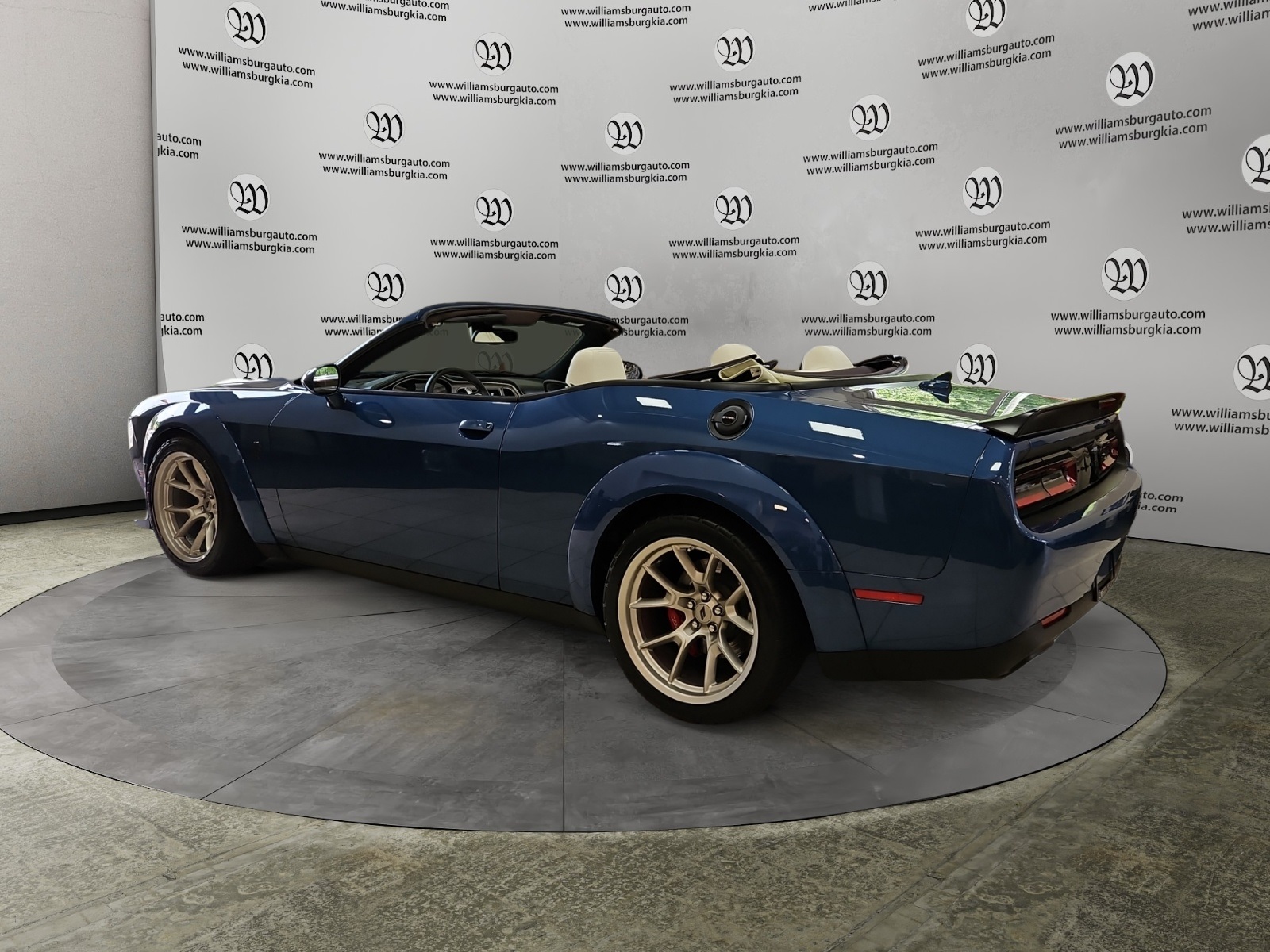 2022 Dodge Challenger SRT8 Hellcat Redeye Widebody photo 3