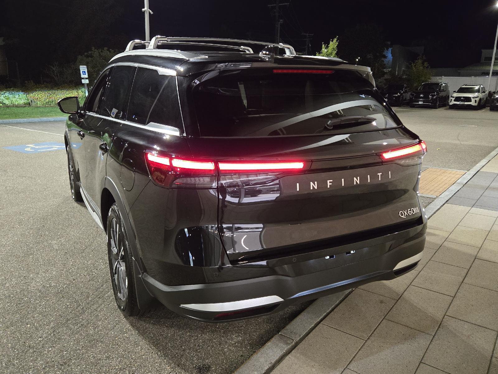 2026 Infiniti QX60 Luxe AWD photo 12