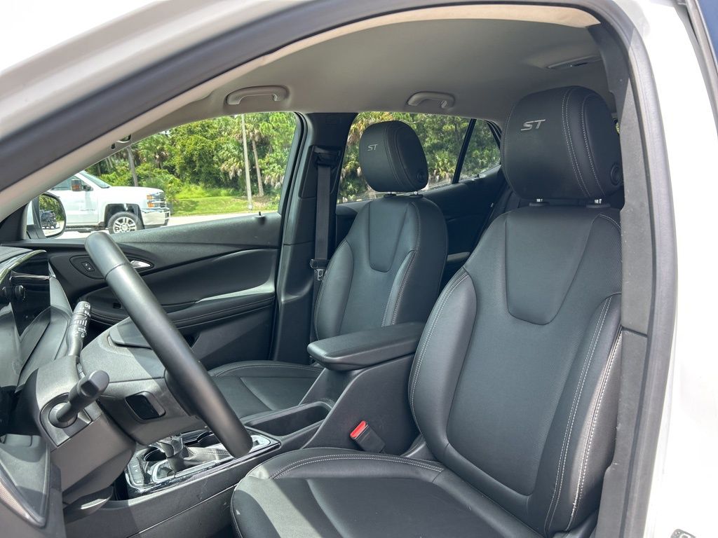2024 Buick Encore GX Sport Touring photo 27