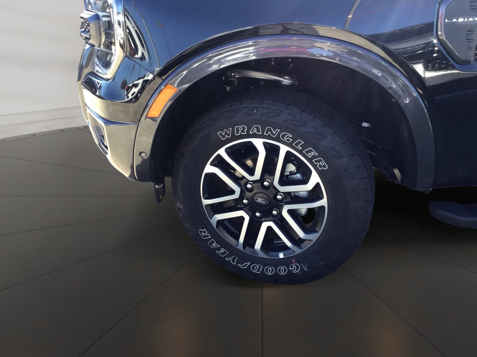 2024 Ford Ranger Lariat photo 14