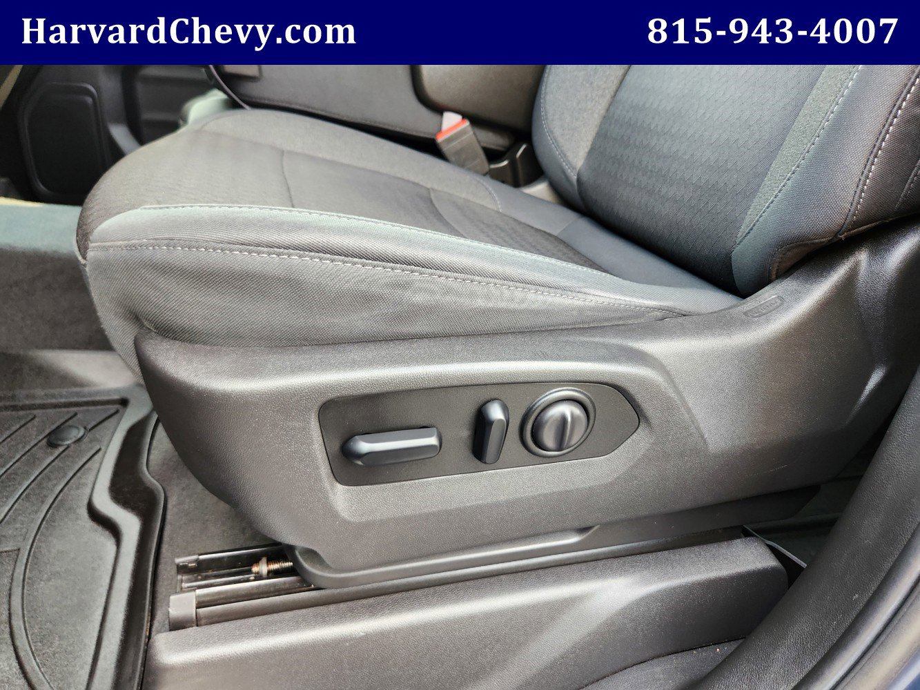 2019 Chevrolet Silverado 1500 LT photo 24