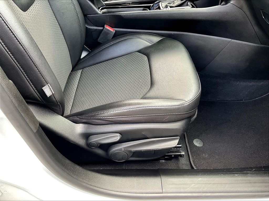 2022 Jeep Compass Altitude photo 28