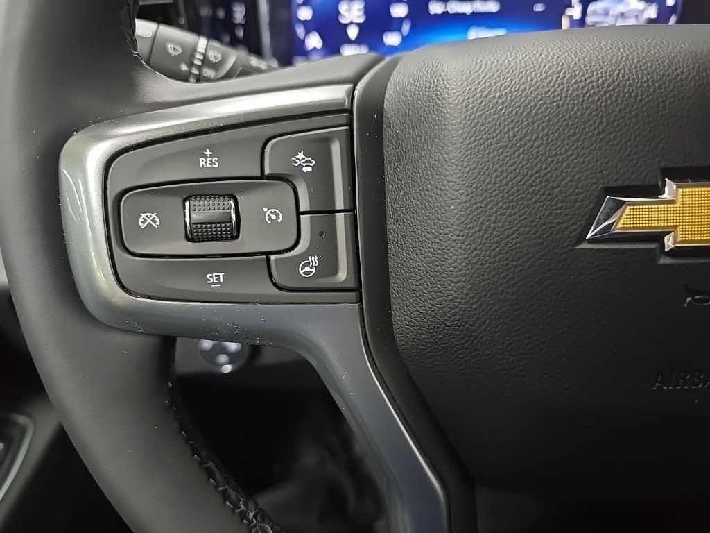 2025 Chevrolet Silverado 1500 LT photo 18