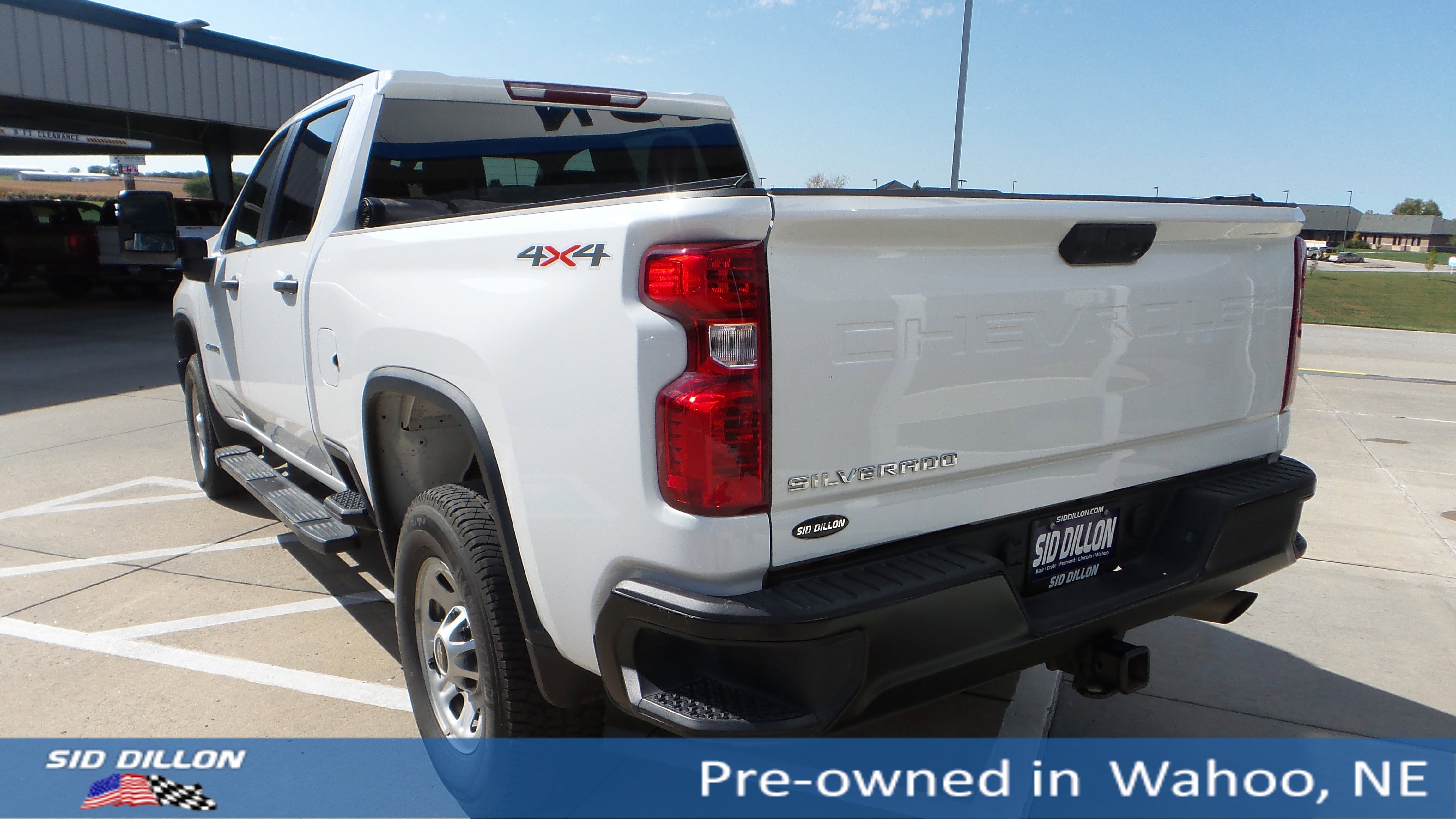 2023 Chevrolet Silverado 2500HD Work Truck photo 2