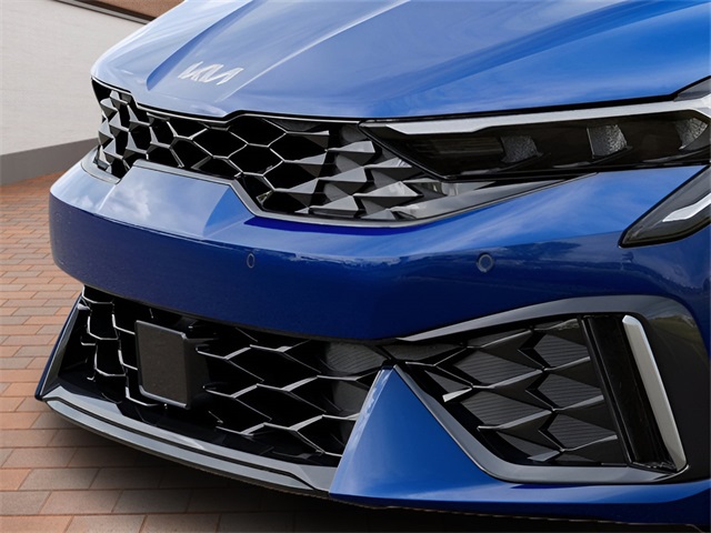 2026 Kia K5 GT-Line photo 11