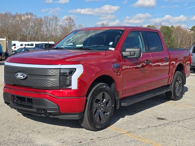 2024 Ford F-150 Lightning XLT's photo