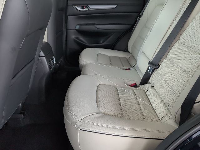2025 Mazda CX-5 2.5 S Preferred photo 13