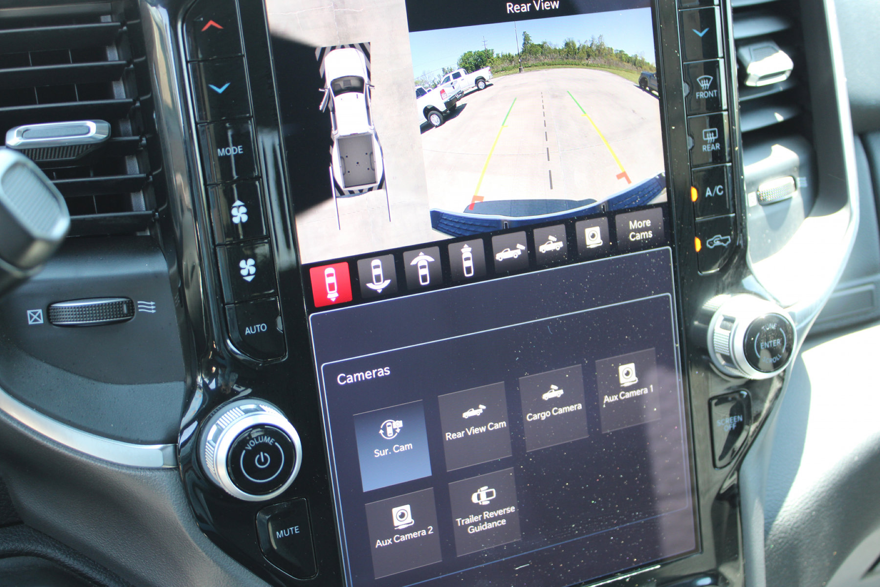 2025 Ram 3500 Big Horn photo 3