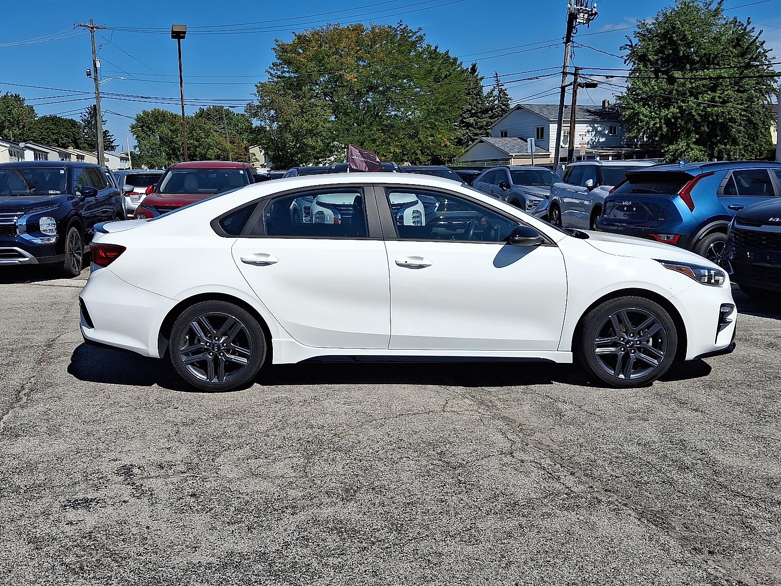 2021 Kia Forte GT-Line photo 8