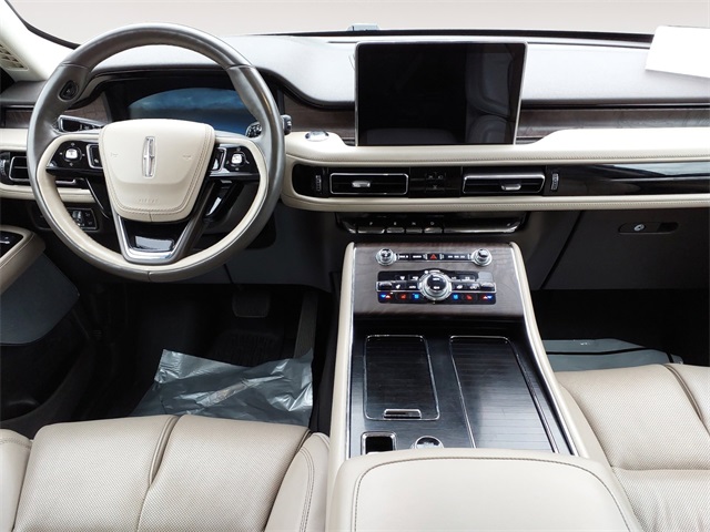 2020 Lincoln Aviator Reserve photo 10