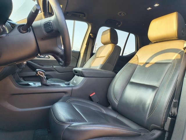 2022 Chevrolet Traverse Leather photo 4