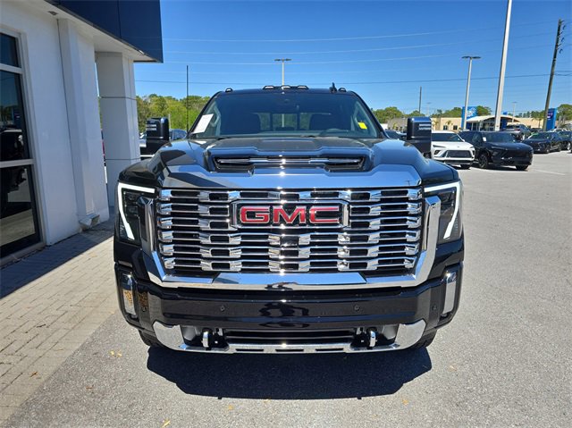2025 Gmc Sierra 2500 HD Denali photo 2