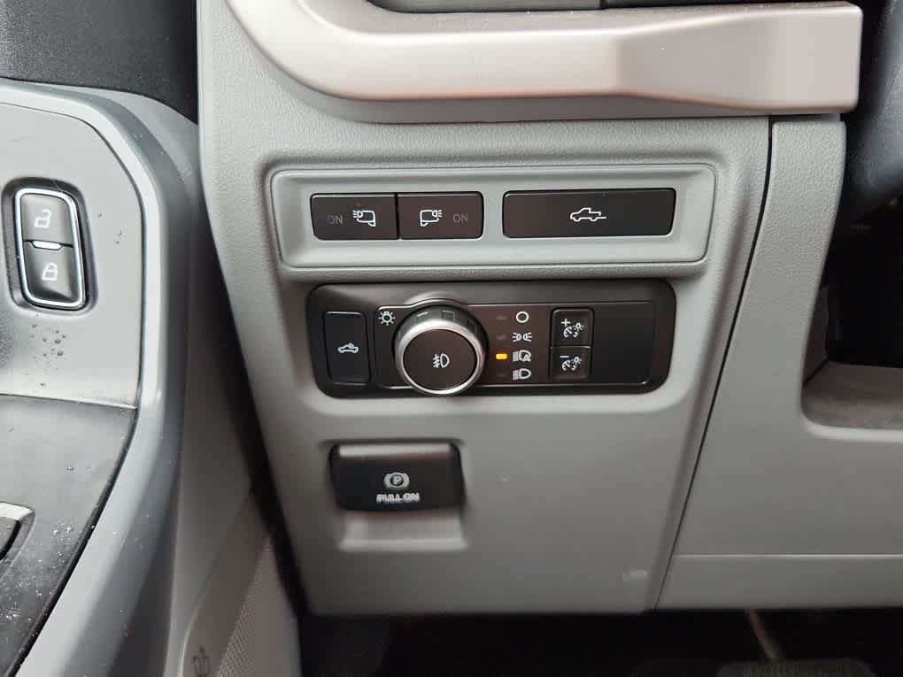 2022 Ford F-150 XLT photo 18