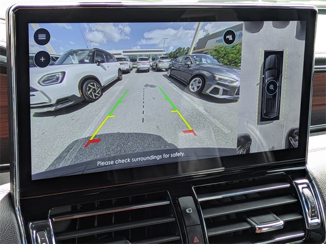 2024 Lincoln Navigator L Premiere photo 15