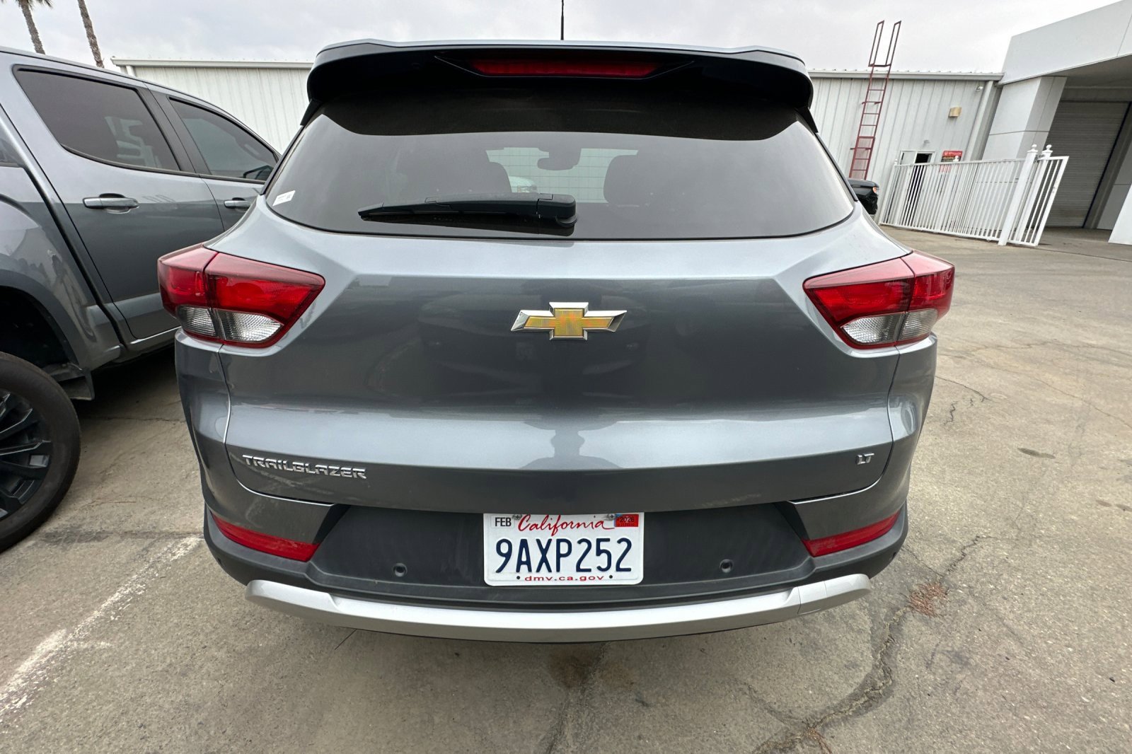 2022 Chevrolet Trailblazer LT photo 3