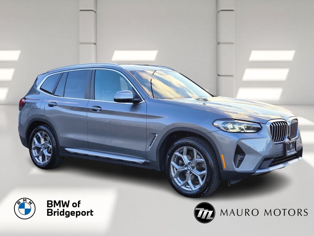 2023 BMW X3 30i's photo
