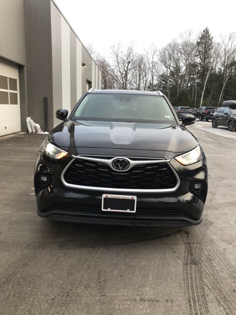 2022 Toyota Highlander XLE's photo