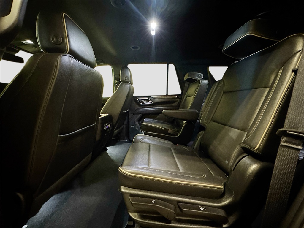 2023 Gmc Yukon SLT photo 13