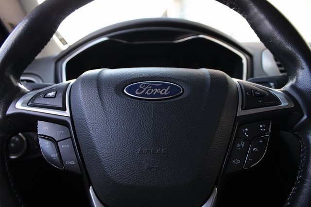 2013 Ford Fusion Titanium photo 14