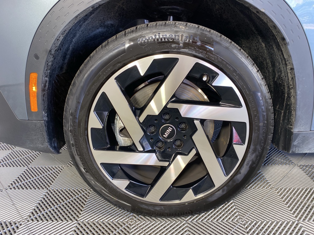 2025 Mini Cooper S ALL4 photo 6