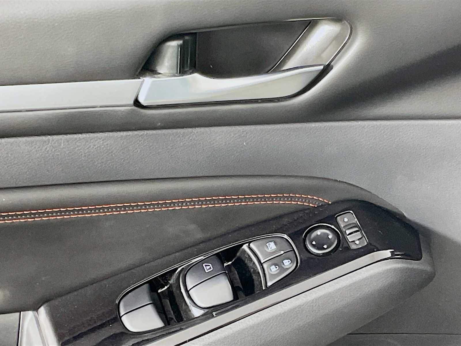 2023 Nissan Altima 2.5 SR photo 15