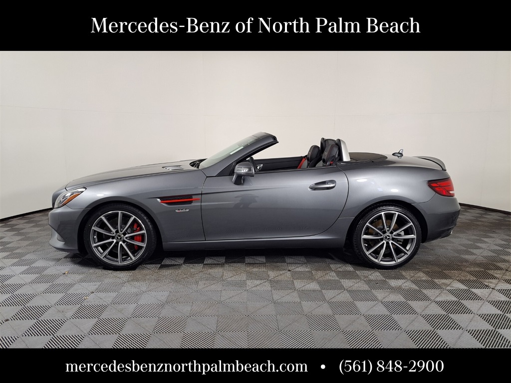 2018 Mercedes Benz SLC 300 photo 2