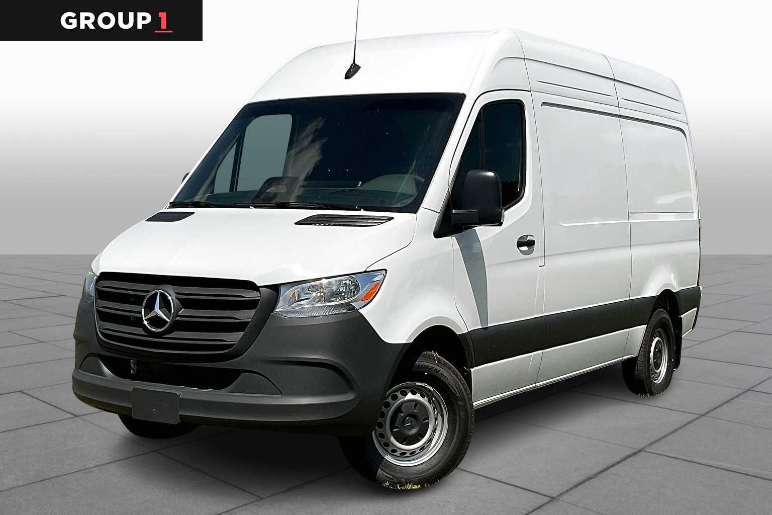 2025 Mercedes-Benz Sprinter Cargo Van Base's photo