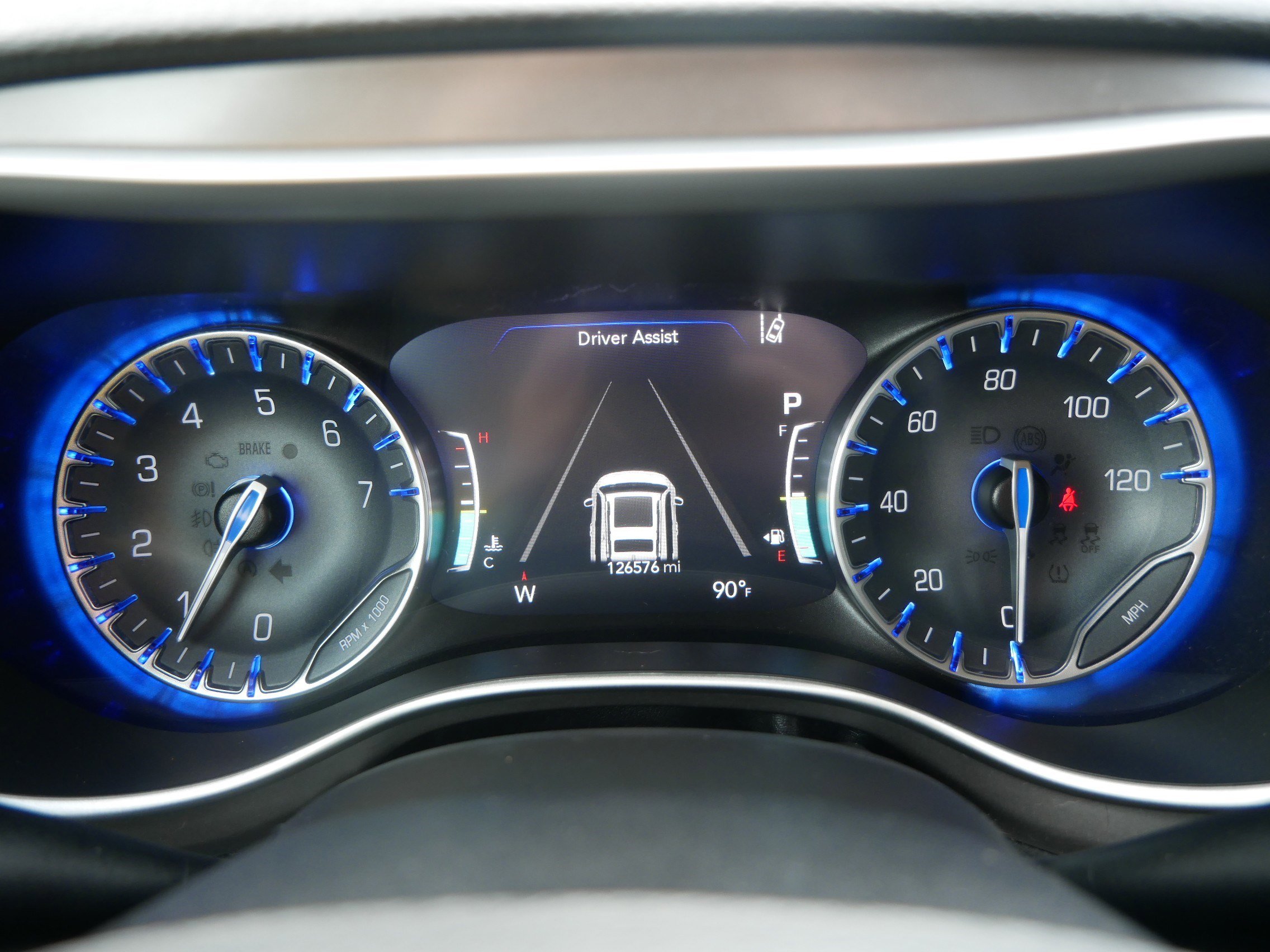 2021 Chrysler Pacifica Touring L photo 12