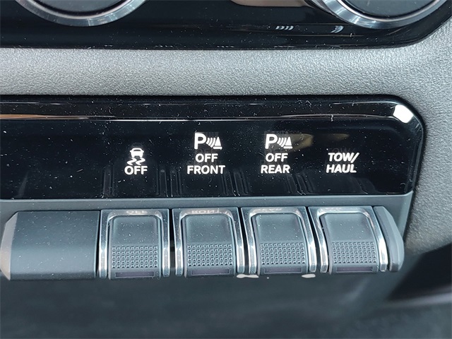 2025 Ram 1500 Tradesman photo 18