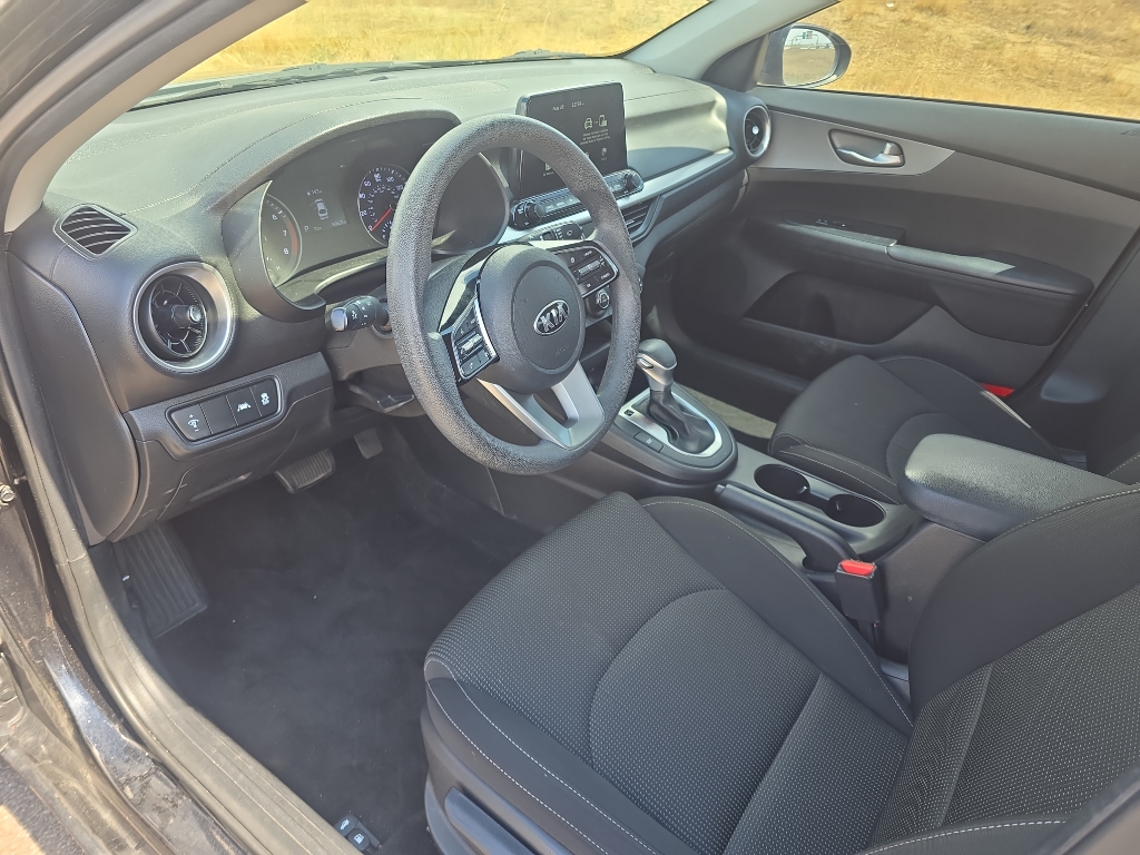 2021 Kia Forte LXS photo 23