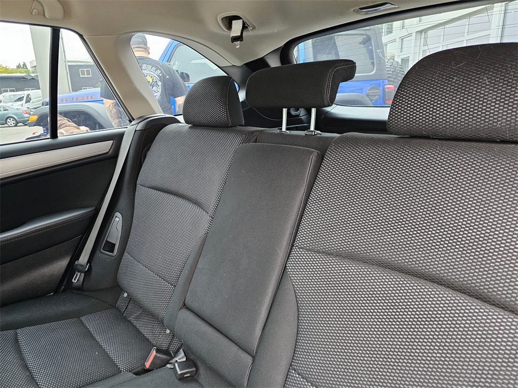 2018 Subaru Outback 2.5i photo 19