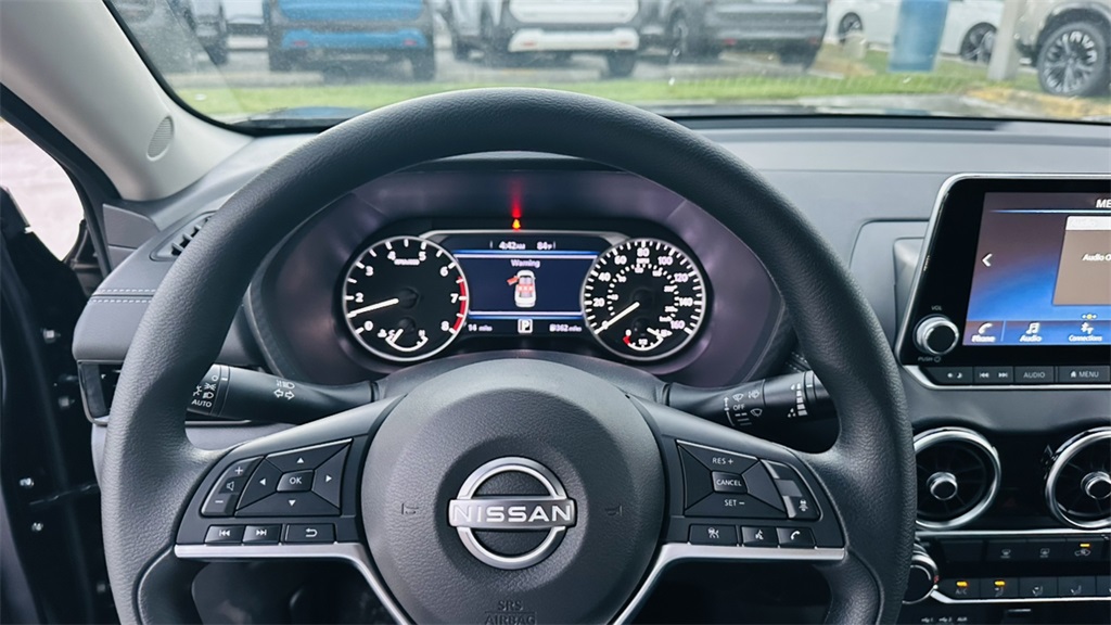 2025 Nissan Sentra SV photo 16